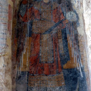 sei-su-immagine-raffigurante-l-affresco-di-san-michele-arcangelo-nella-chiesa-rupestre-di-santa-lucia-alle-malve